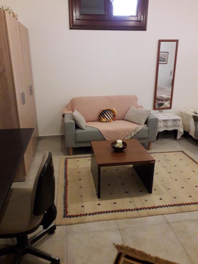 Eugenia' S Apartment